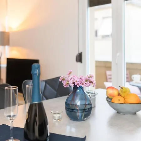 Apartment Ema *